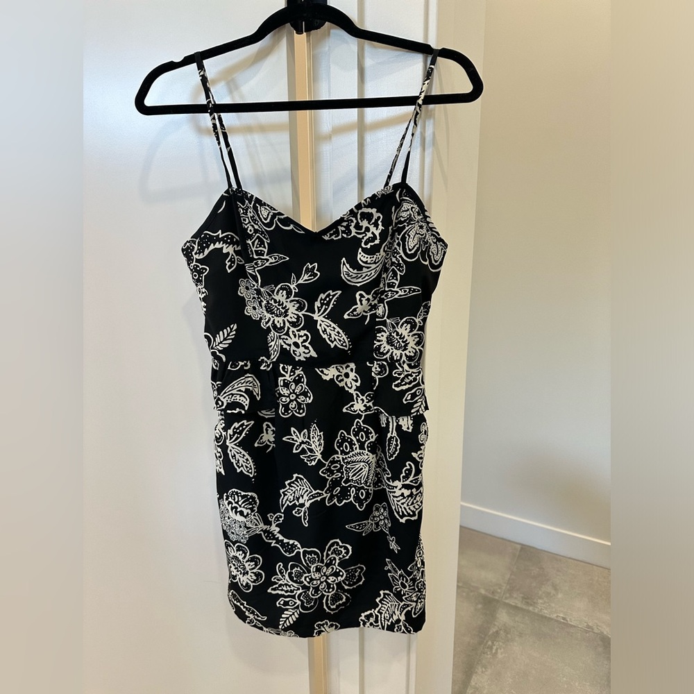 American eagle dress - black & white size 2